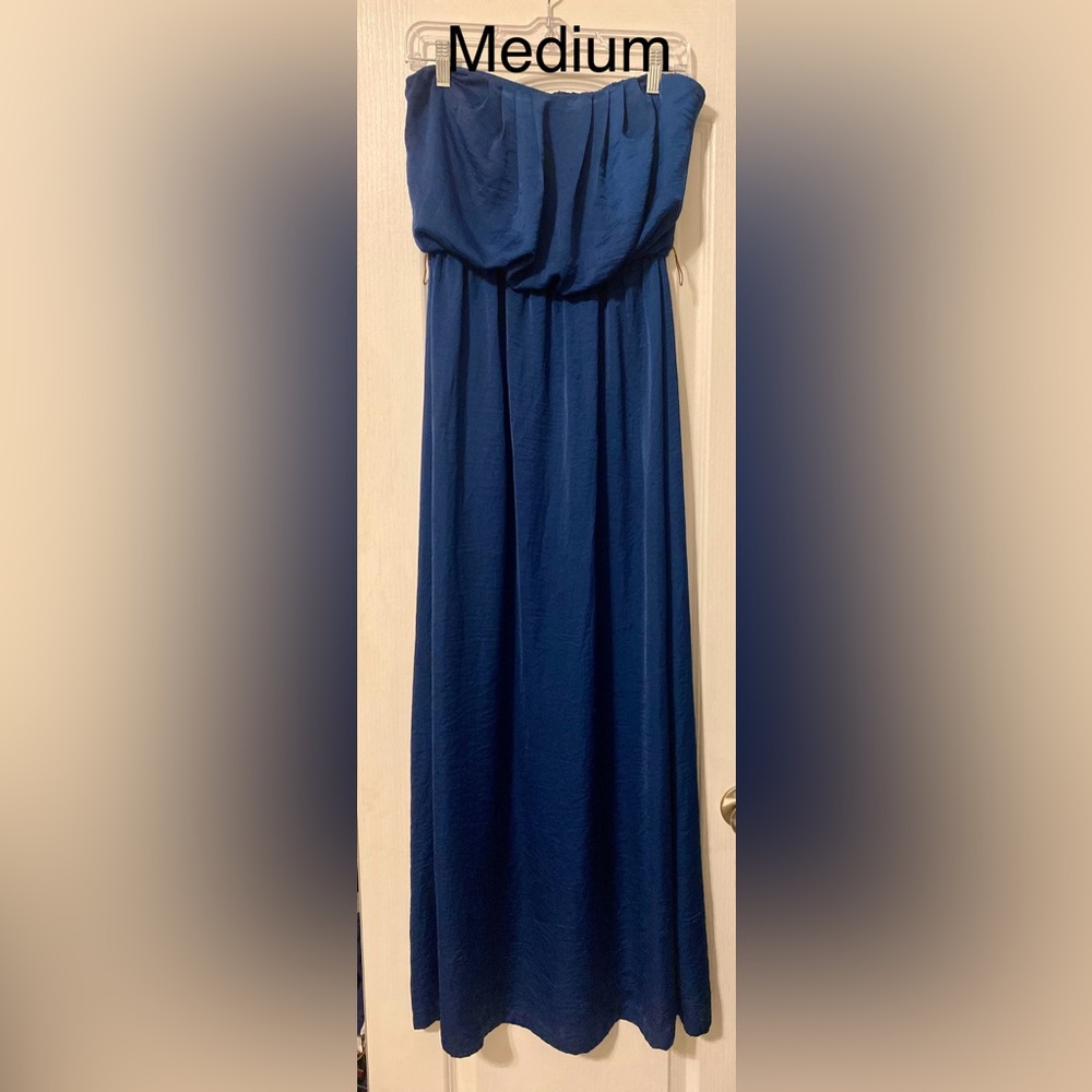 Elegant Blue Strapless Maxi Dress